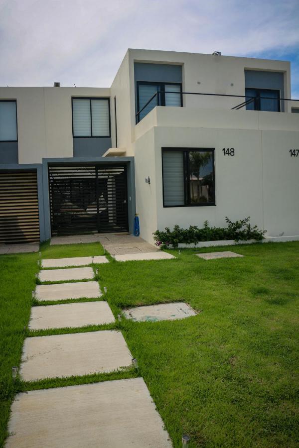 Casa Mayawell Las Juntas Exterior photo